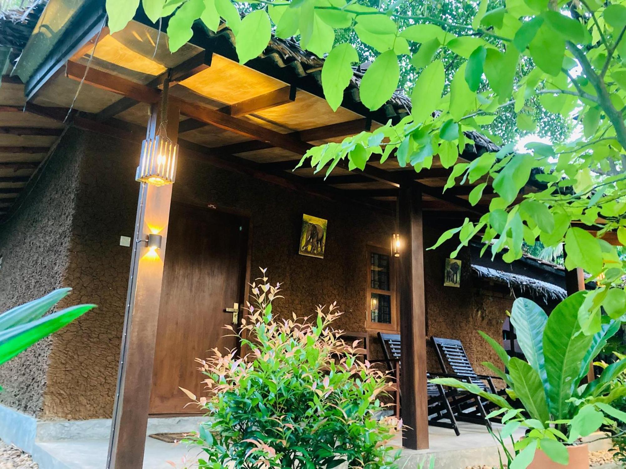 Green Paradise Cottage Udawalawa Udawalawe Ngoại thất bức ảnh